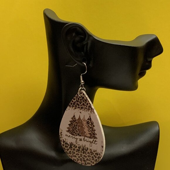 Leopard Print Earrings, Christmas Earrings, Holiday Earrings, Gift Idea, Boho - Picture 4 of 4